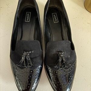 333F Women's Black Tassel Loafers